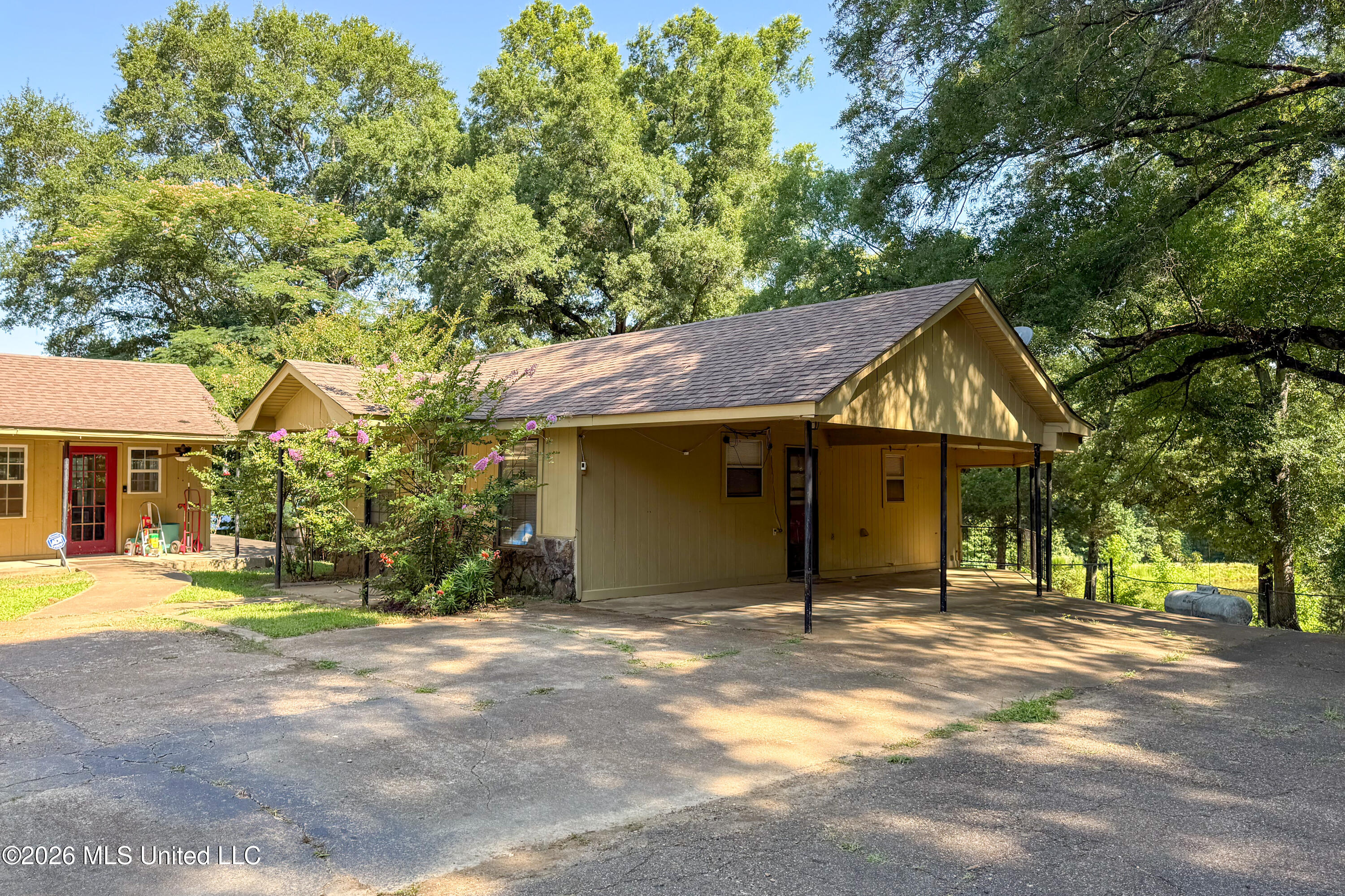 141 Oakdale Road Coldwater, MS 38618 - Photo 36 of 47 141 Oakdale Rd, Coldwater, MS-37