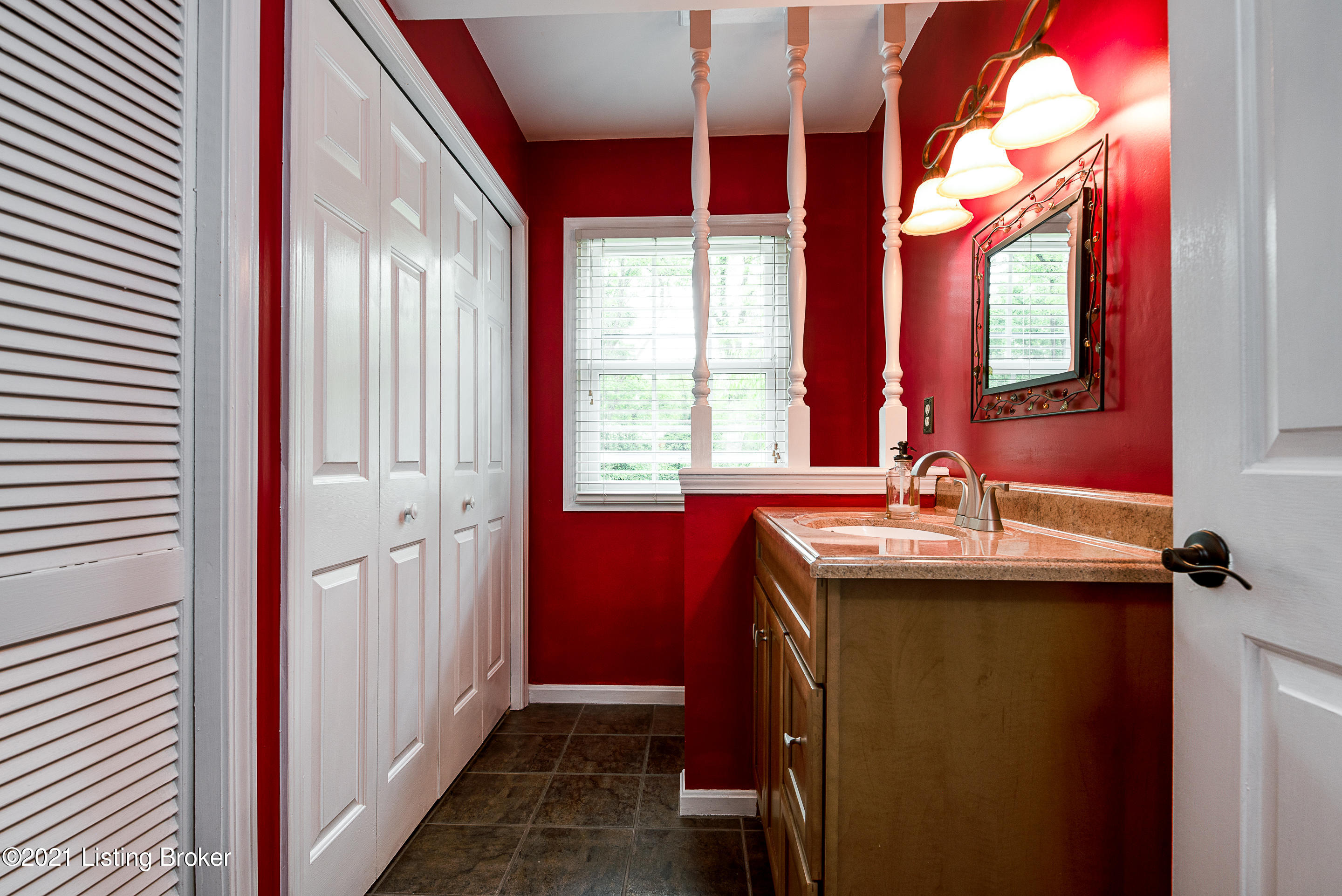 9305 Gutenberg Road Louisville, KY 40291 - Photo 20 of 28 DHI-21