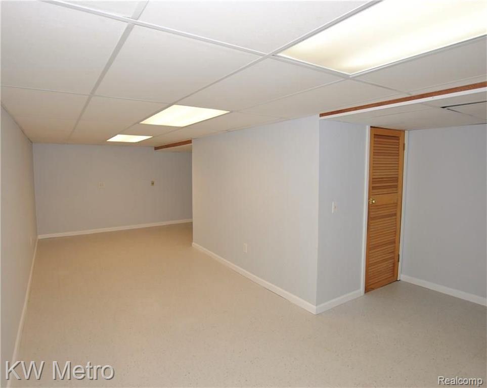 15948 West Eleven Mile Road Southfield, MI 48076 - Photo 15 of 21