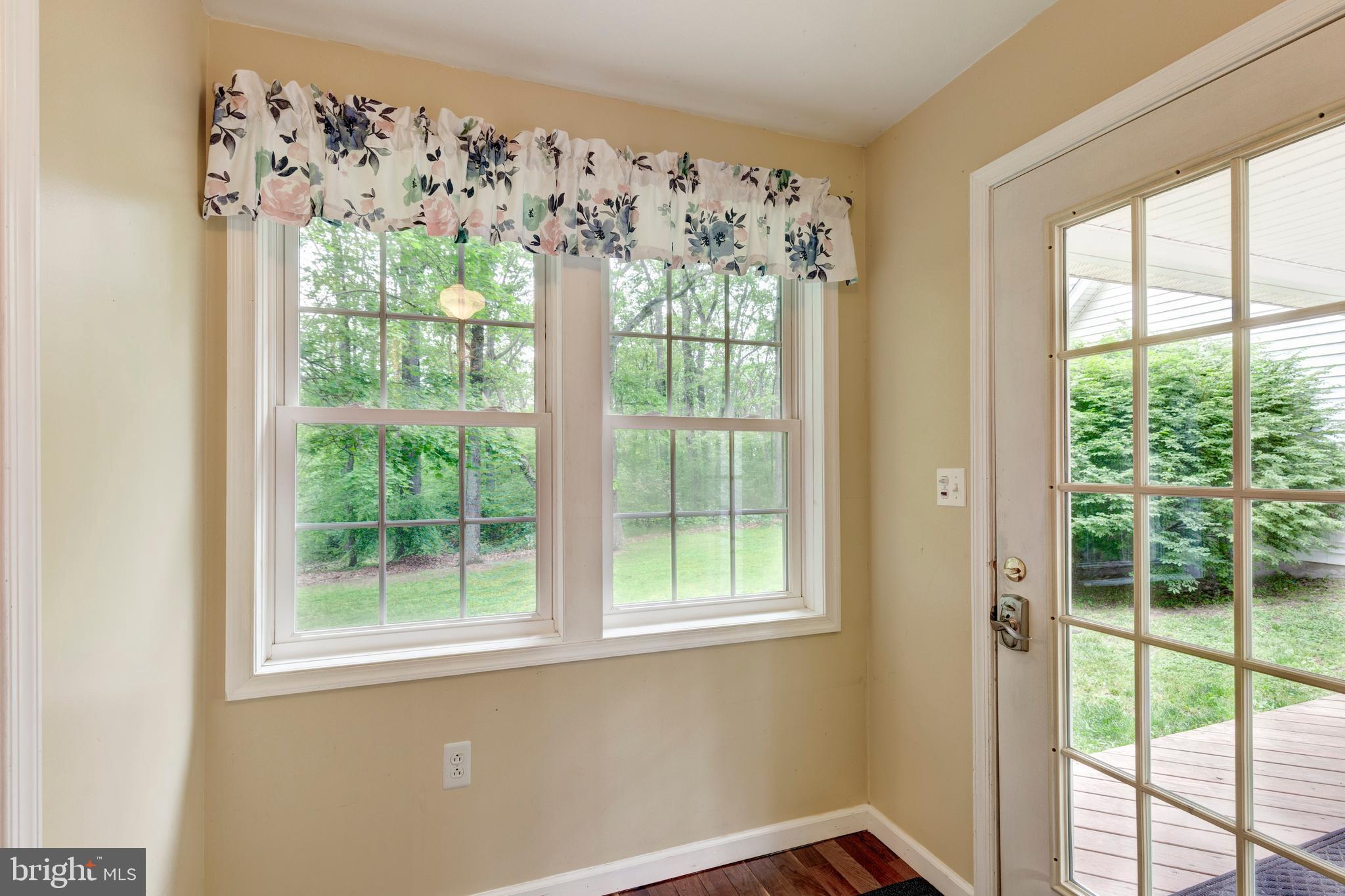 622 Stone Road Westminster, MD 21158 - Photo 32 of 76 Mudroom