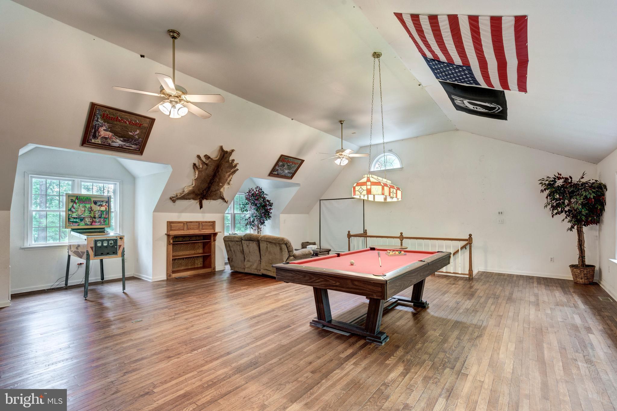 622 Stone Road Westminster, MD 21158 - Photo 58 of 76 Pellet Stove #2