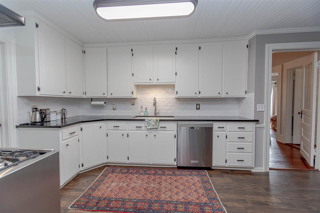 3226 Pickett Road Durham, NC 27705 - Photo 11 of 29 Photo 11