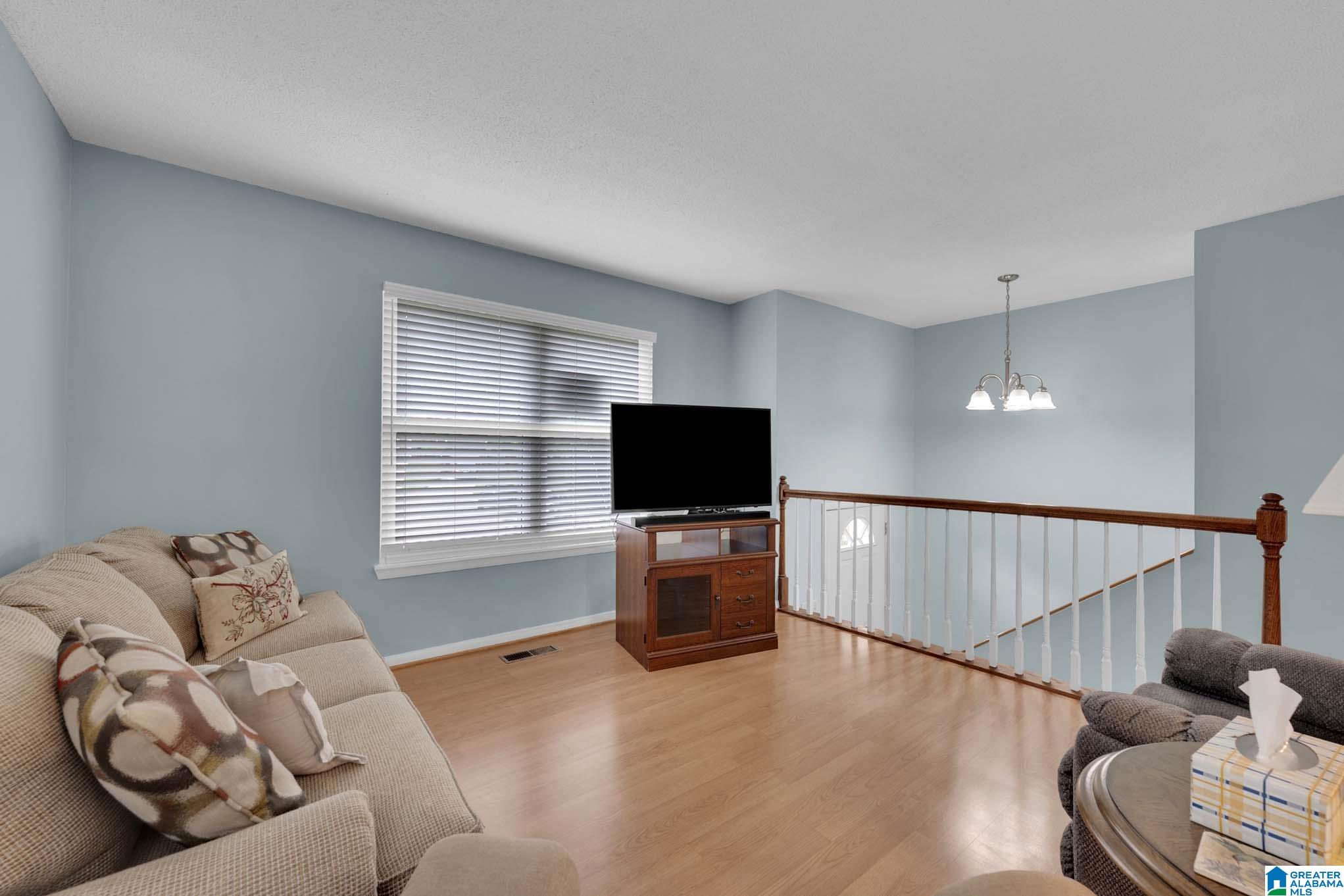 302 Ridgebrook Circle Gardendale, AL 35071 - Photo 13 of 28