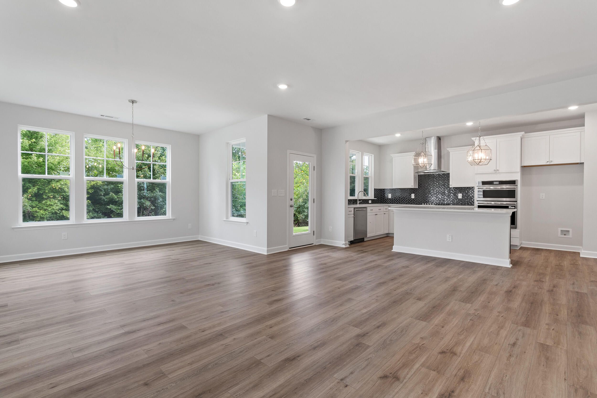 80 Crosswick Street Summerville, SC 29483 - Photo 8 of 36 FMWeb08