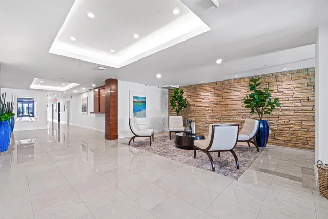 $10,000 | 3009 South Ocean Boulevard, Unit 902, Highland Beach, FL 33487