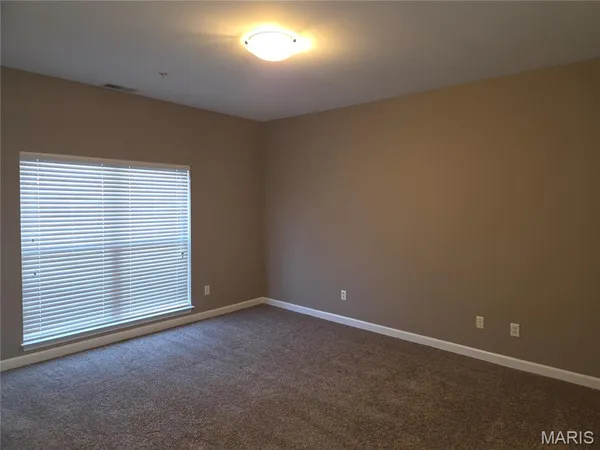 $1,400 | 845 Forest Avenue, Unit 104, Valley Park, MO 63088