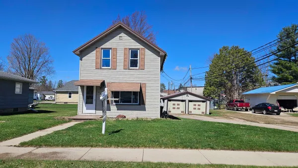 $129,900 | 213 West Wescott Avenue, Shawano, WI 54166