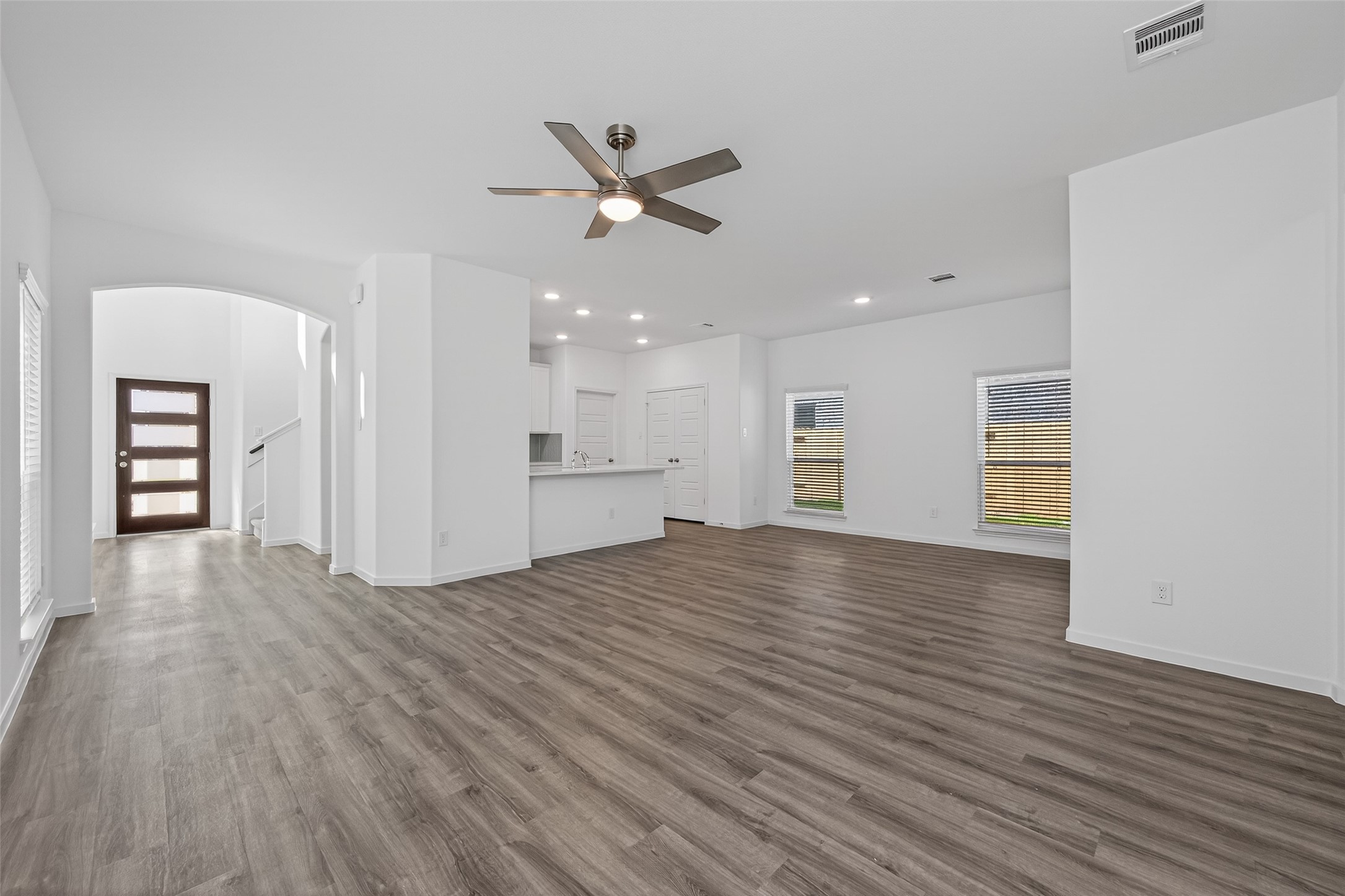 9750 Enclave Ridge Road Willis, TX 77318 - Photo 8 of 47