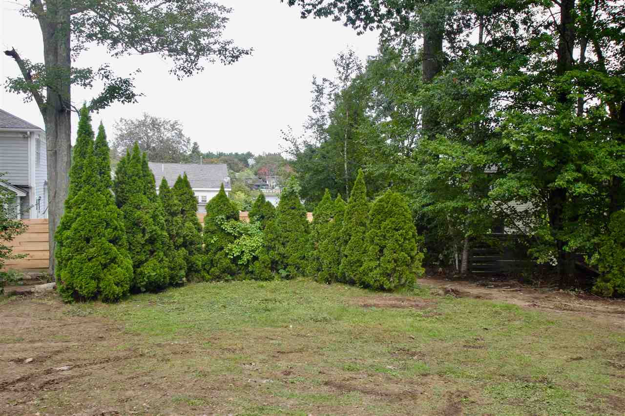 42 Lake Shore Road Salem, NH 03079 - Photo 4 of 22 Gallery Image 4