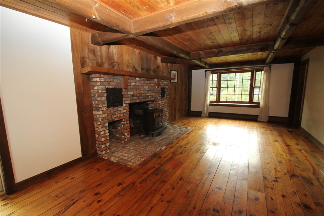 42 Lake Shore Road Salem, NH 03079 - Photo 5 of 22 Gallery Image 5