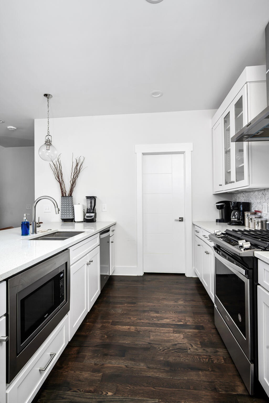 601 Ries Avenue Nashville, TN 37209 - Photo 18 of 30 a kitchen with a stove oven and sink