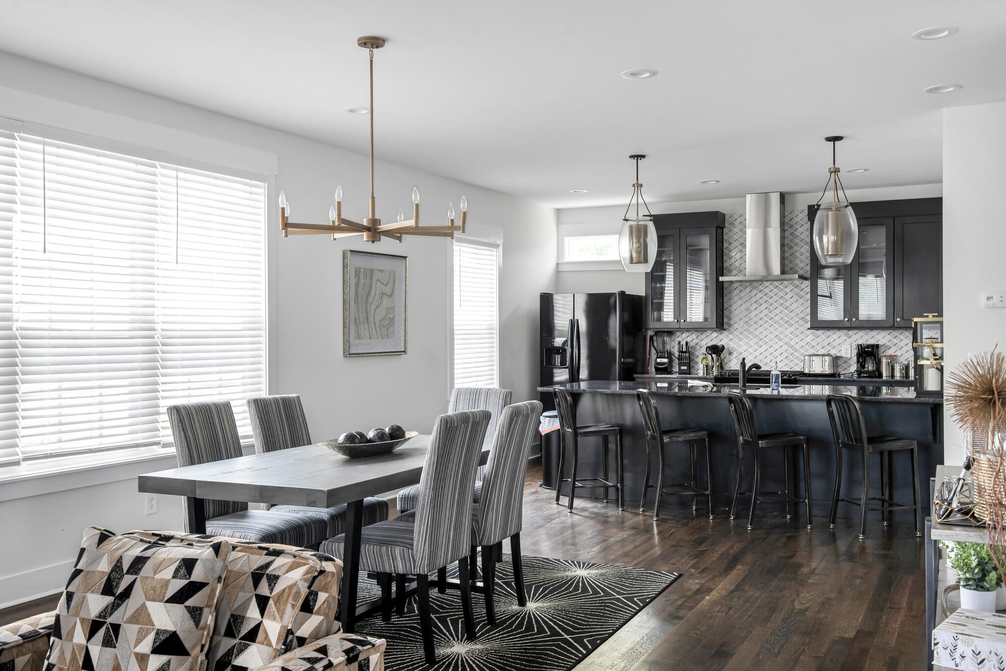601 Ries Avenue Nashville, TN 37209 - Photo 7 of 30 a dining room filled with furniture and window