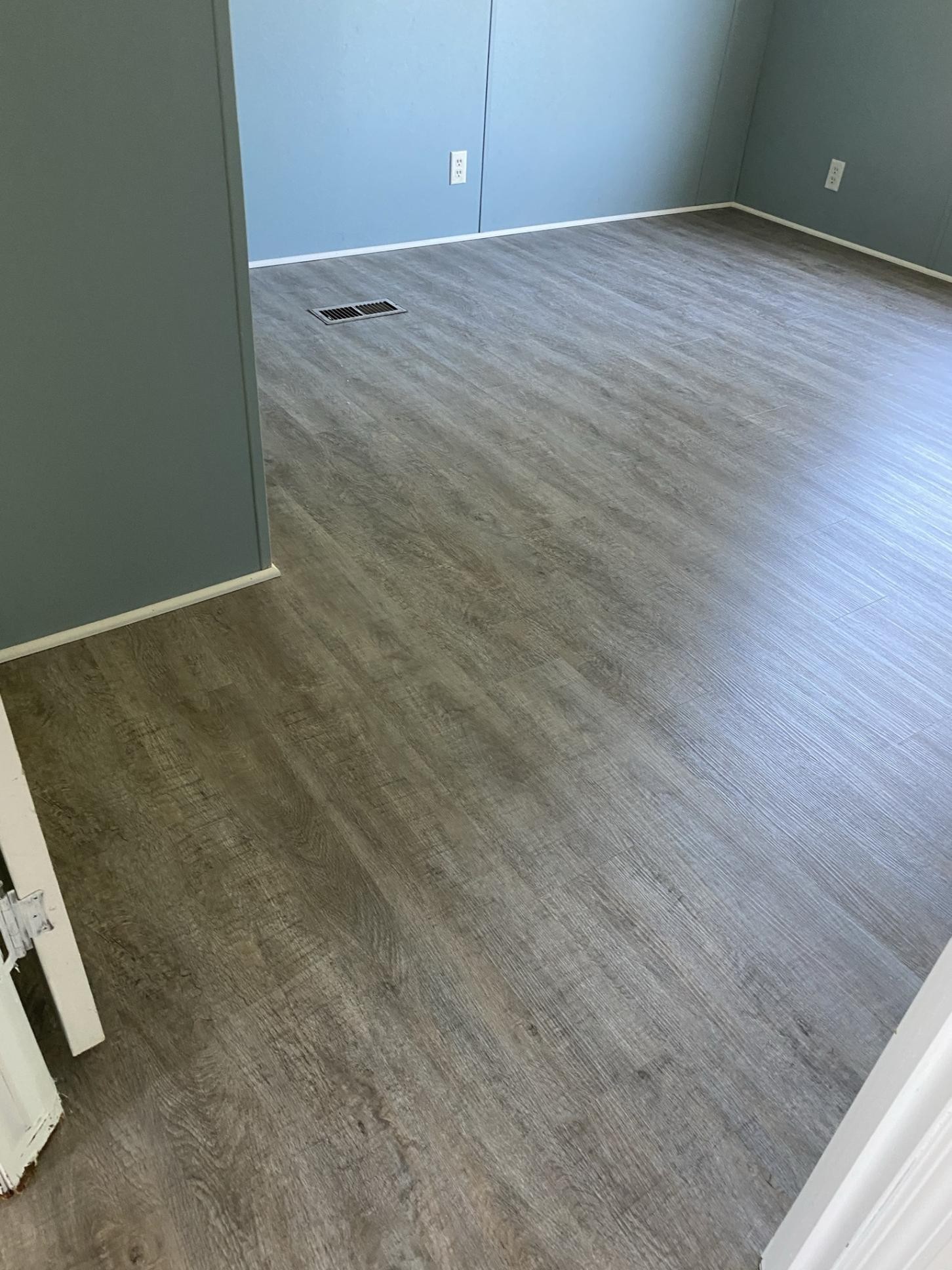 635 Pond Road Dickson, TN 37055 - Photo 3 of 4 Gallery Image 3