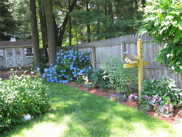 1074 Shaker Road Westfield, MA 01085 - Photo 14 of 15 Gallery Image 14