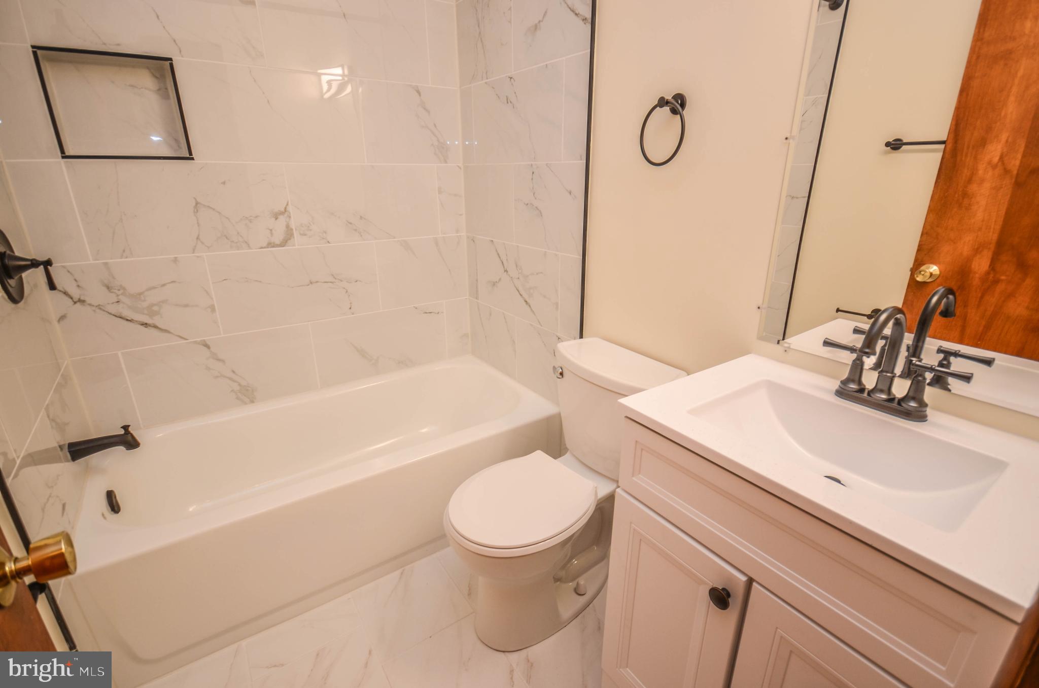 2034 Glen Ross Road Silver Spring, MD 20910 - Photo 15 of 40