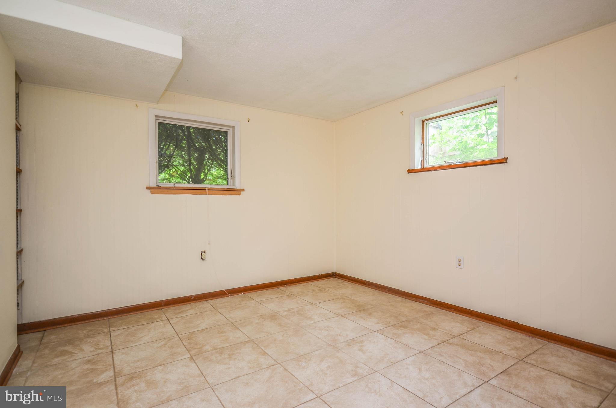 2034 Glen Ross Road Silver Spring, MD 20910 - Photo 31 of 40