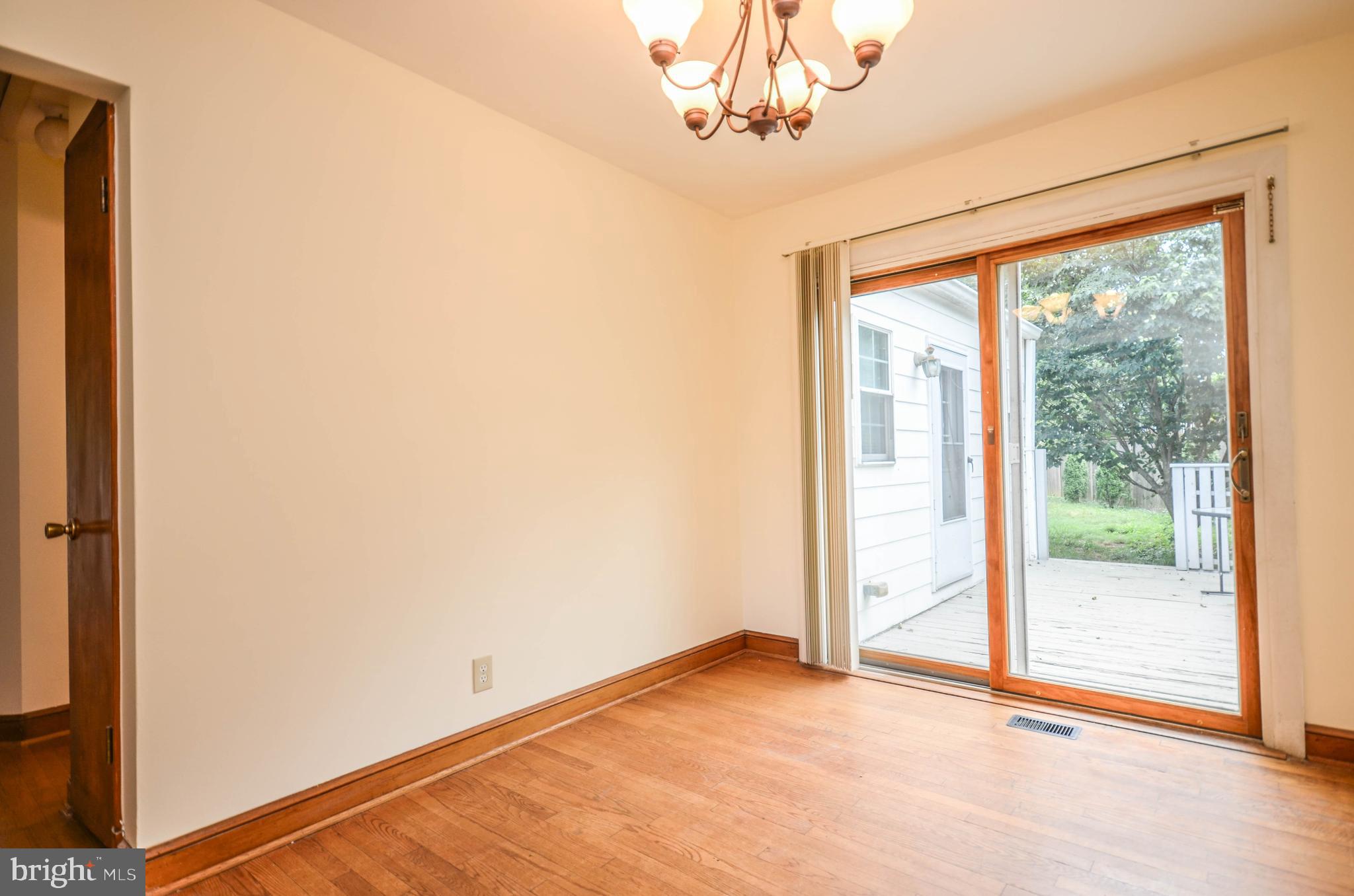 2034 Glen Ross Road Silver Spring, MD 20910 - Photo 6 of 40