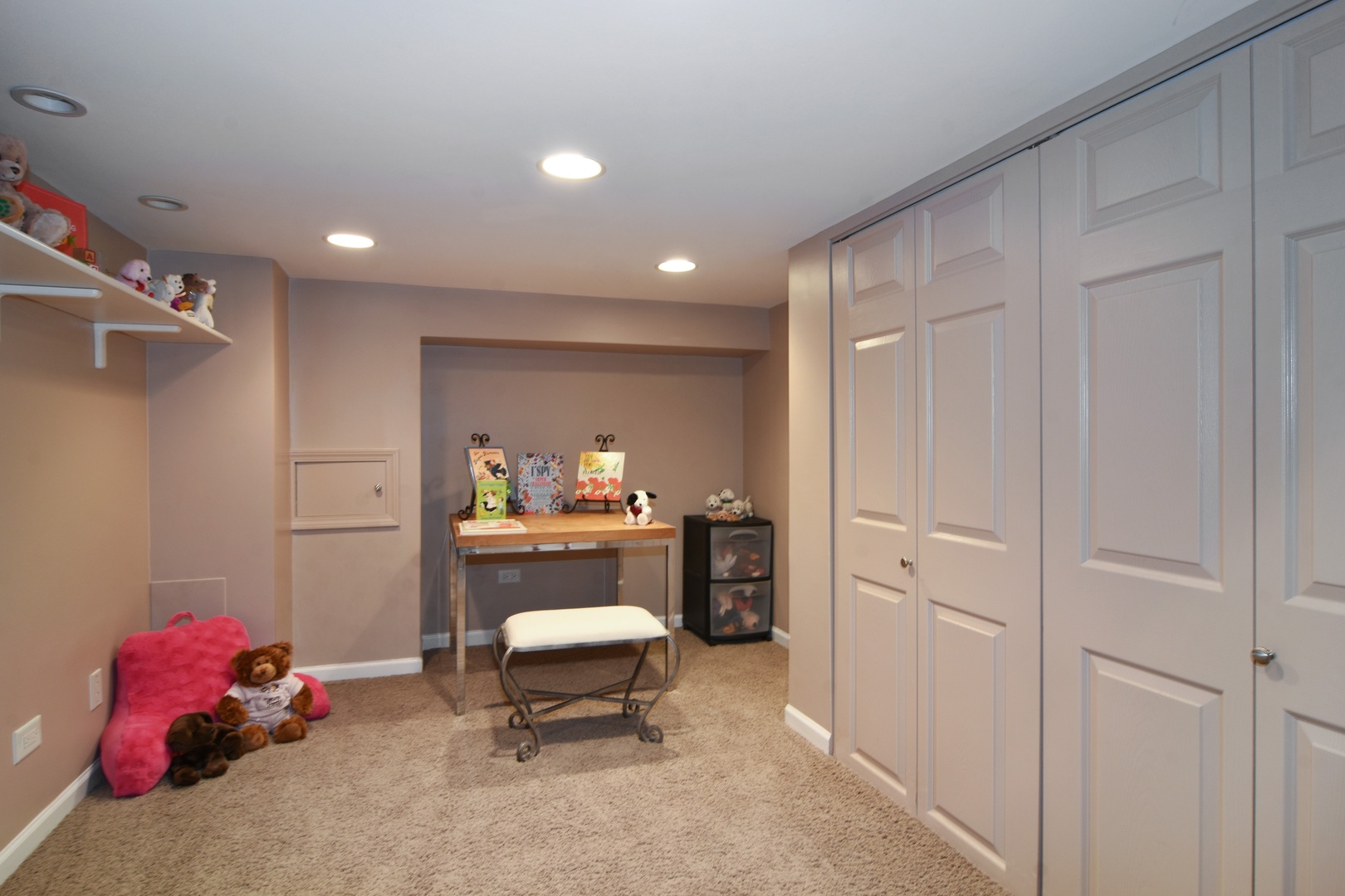 1337 Devonshire Road Buffalo Grove, IL 60089 - Photo 18 of 23