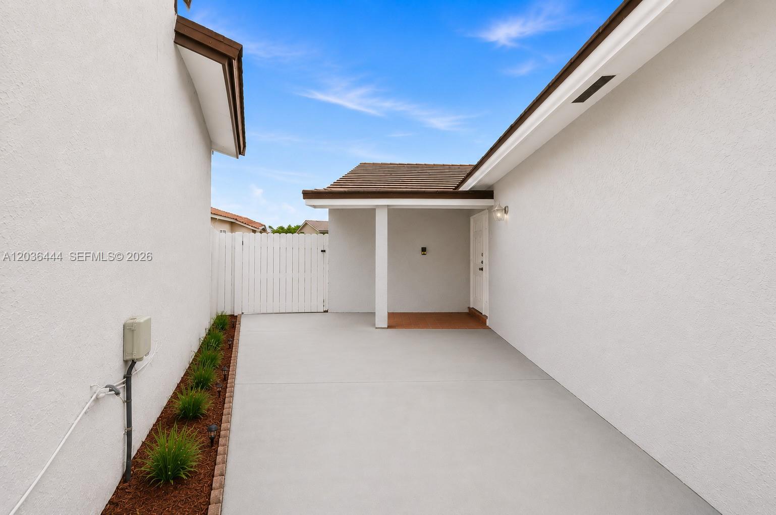 13263 Southwest 9th Terrace Miami, FL 33184 - Photo 36 of 39