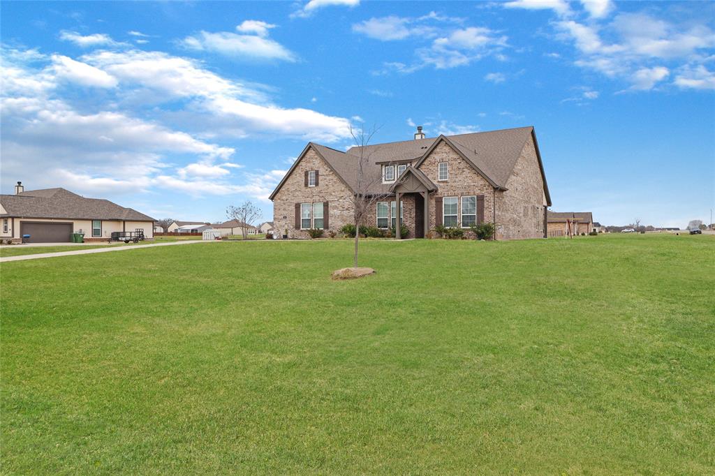 189 Chester Road Springtown, TX 76082 - Photo 1 of 1