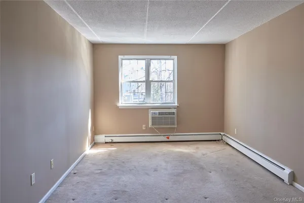 $2,500 | 2 Consulate Drive, Unit 1J, Tuckahoe, NY 10707