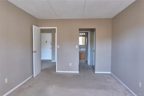 $2,500 | 2 Consulate Drive, Unit 1J, Tuckahoe, NY 10707