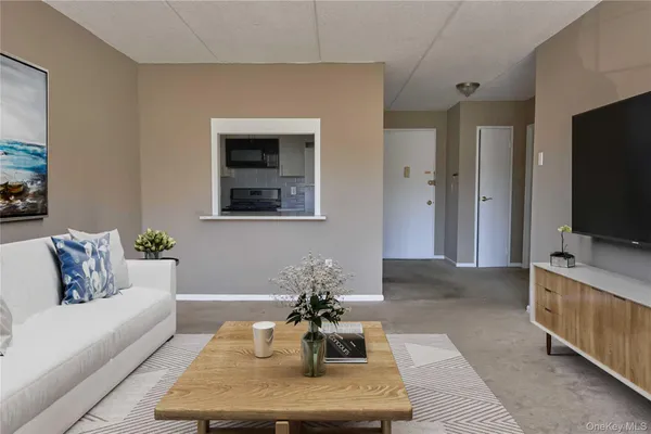 $2,500 | 2 Consulate Drive, Unit 1J, Tuckahoe, NY 10707