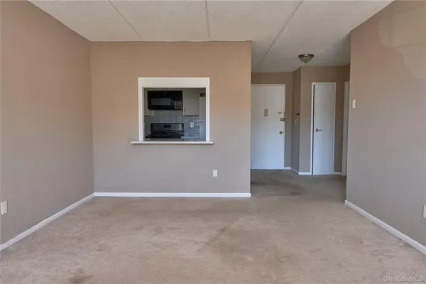 $2,500 | 2 Consulate Drive, Unit 1J, Tuckahoe, NY 10707