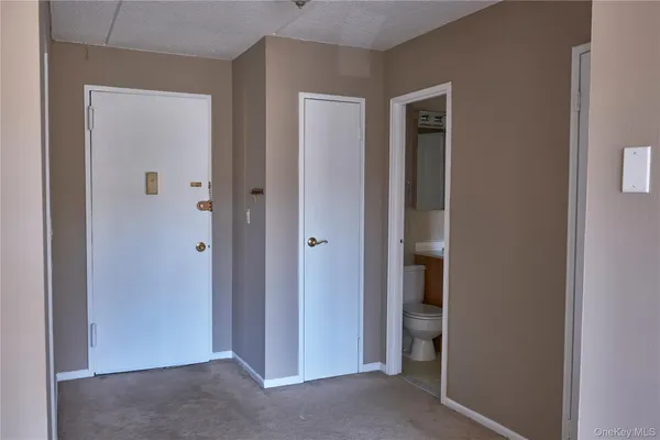 $2,500 | 2 Consulate Drive, Unit 1J, Tuckahoe, NY 10707