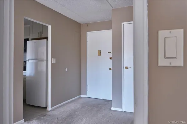 $2,500 | 2 Consulate Drive, Unit 1J, Tuckahoe, NY 10707