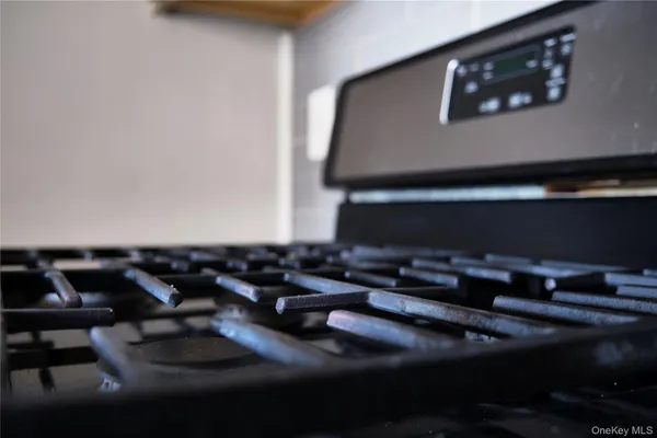 $2,500 | 2 Consulate Drive, Unit 1J, Tuckahoe, NY 10707