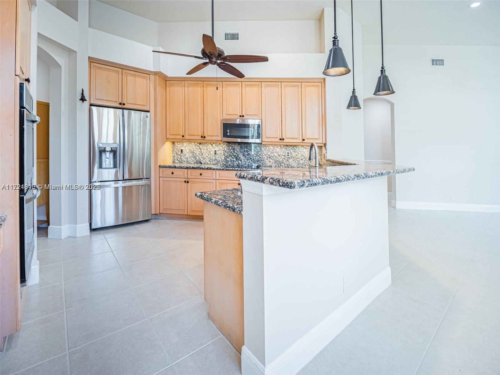 350 Mallard Road Weston, FL 33327 - Photo 41 of 59 Gallery Image 41