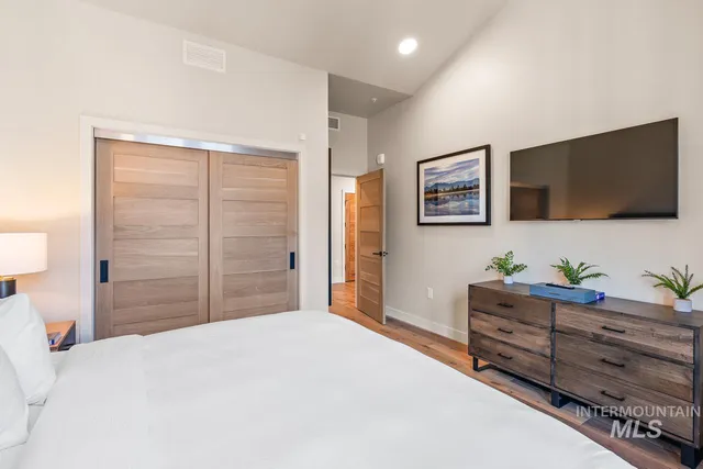 $624,900 | 720 Village Drive, Unit 509, Donnelly, ID 83615