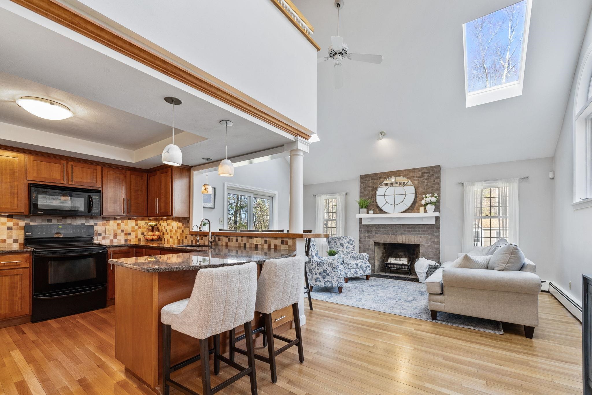 4 Chatburn Road Windham, NH 03087 - Photo 13 of 60