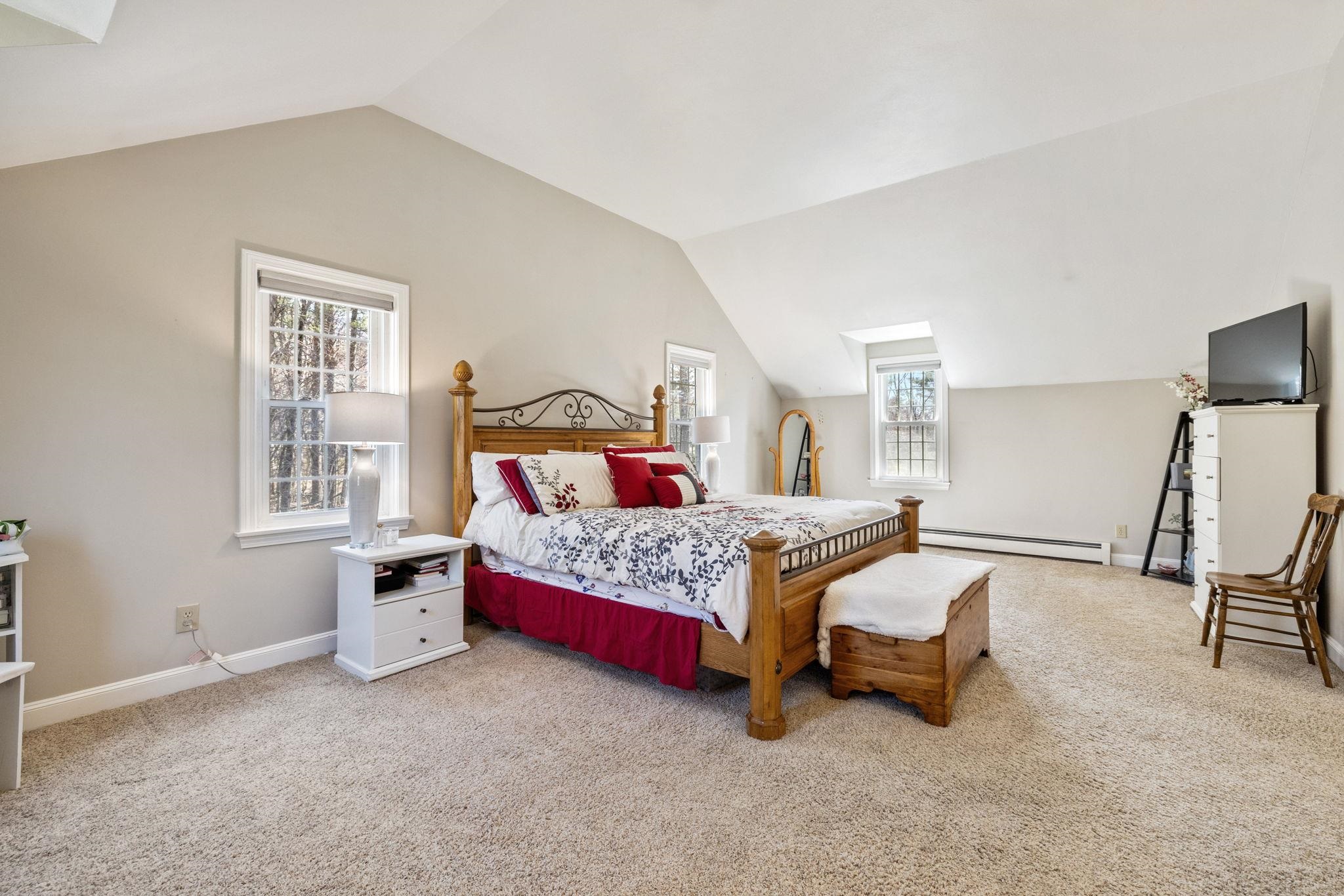 4 Chatburn Road Windham, NH 03087 - Photo 21 of 60