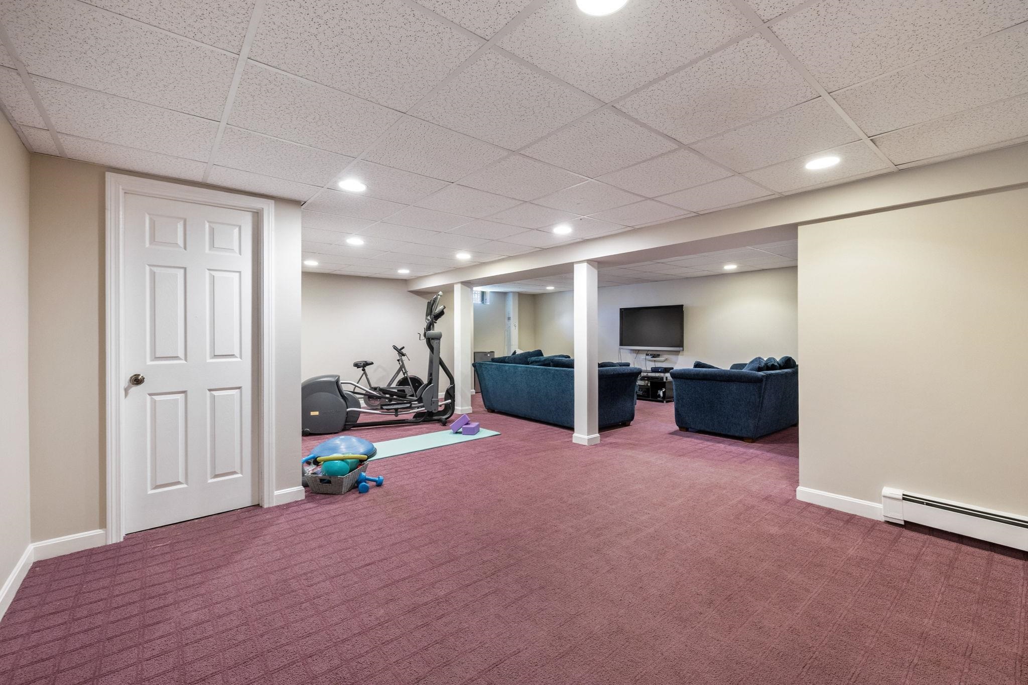 4 Chatburn Road Windham, NH 03087 - Photo 38 of 60