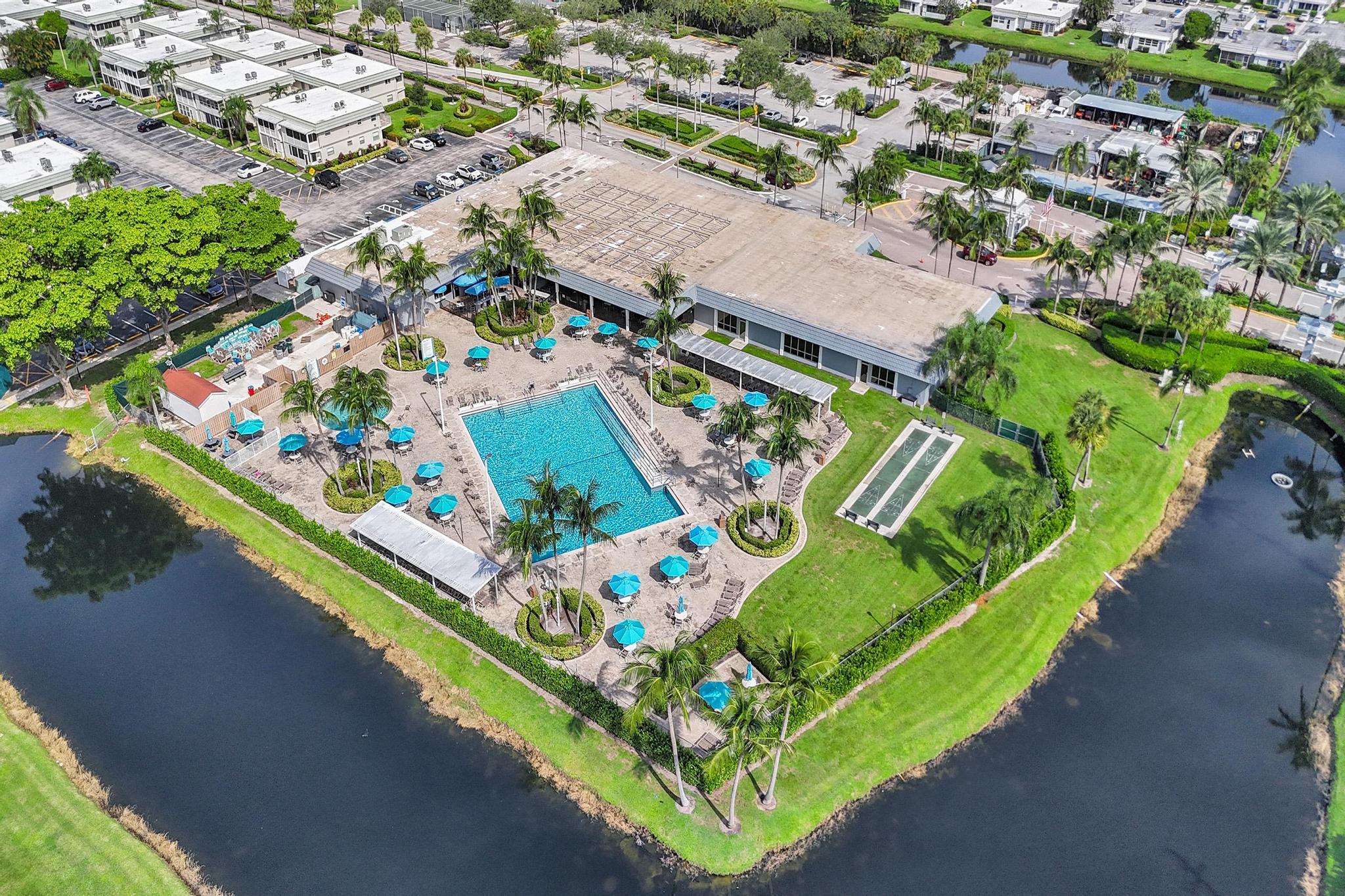 40 Saxony A Delray Beach, FL 33446 - Photo 36 of 41 an aerial view of a residential houses with outdoor space