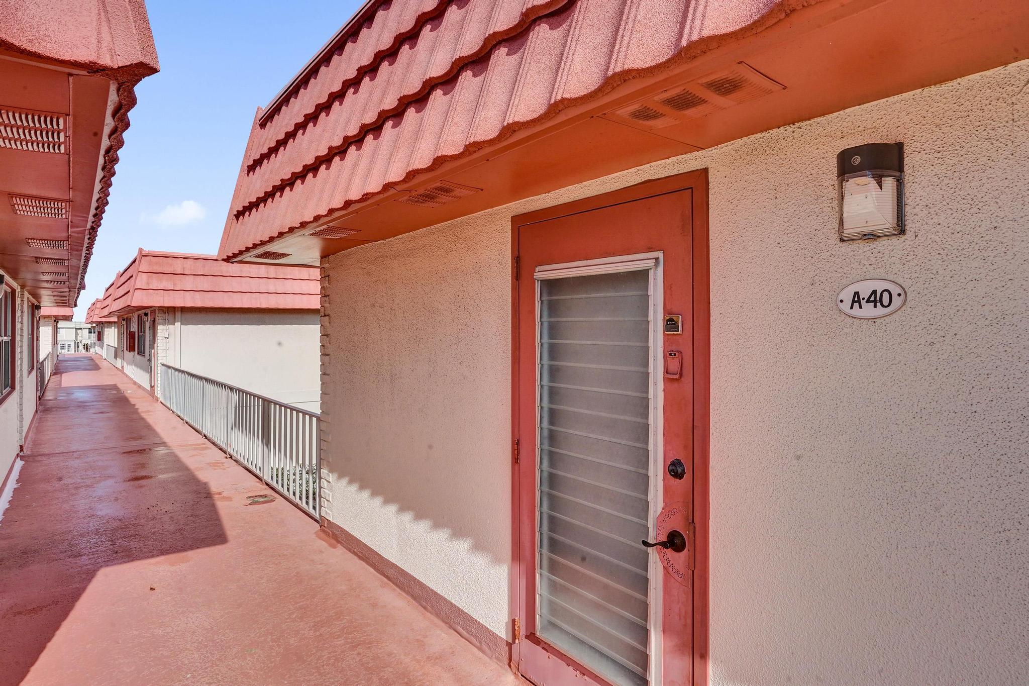 40 Saxony A Delray Beach, FL 33446 - Photo 4 of 41 a view of front door