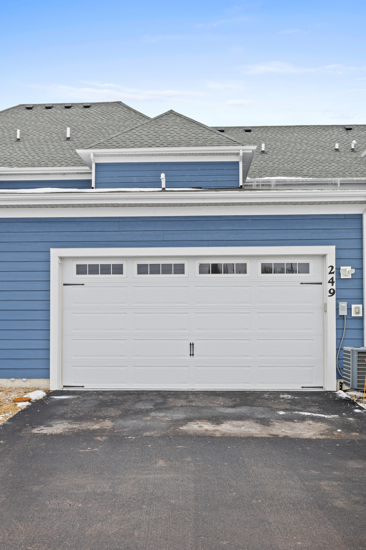 249 Hoffmann Drive Buffalo Grove, IL 60089 - Photo 40 of 51