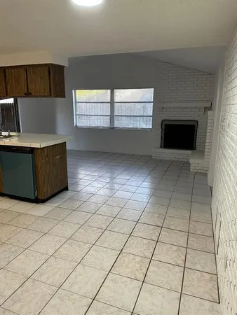 $2,100 | 4950 Fleetwood Street, New Port Richey, FL 34653