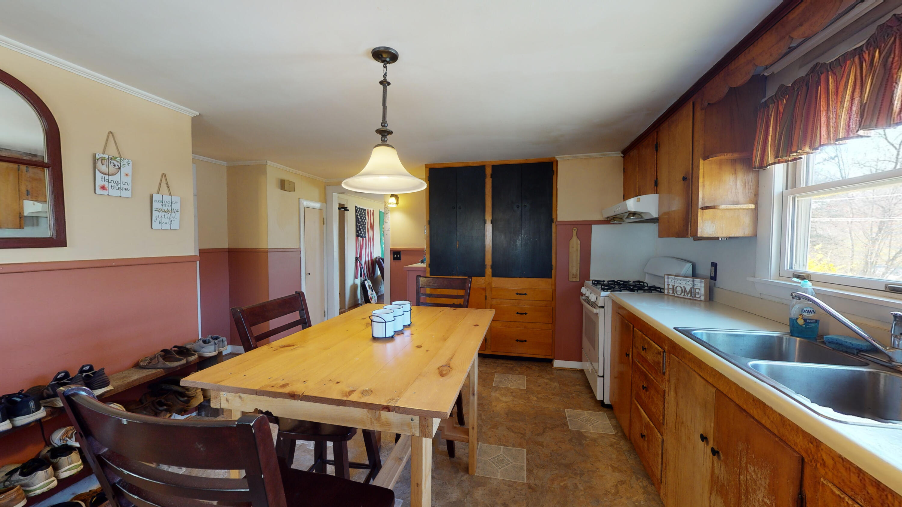 12 Gardner Road Orono, ME 04473 - Photo 9 of 47 12-Gardner-Road-Orono-ME-04473-05062022_