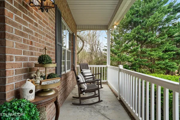 $525,000 | 514 Orchard Drive, Clinton, TN 37716