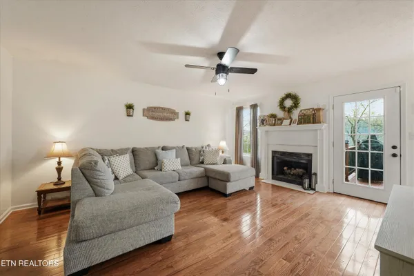 $525,000 | 514 Orchard Drive, Clinton, TN 37716