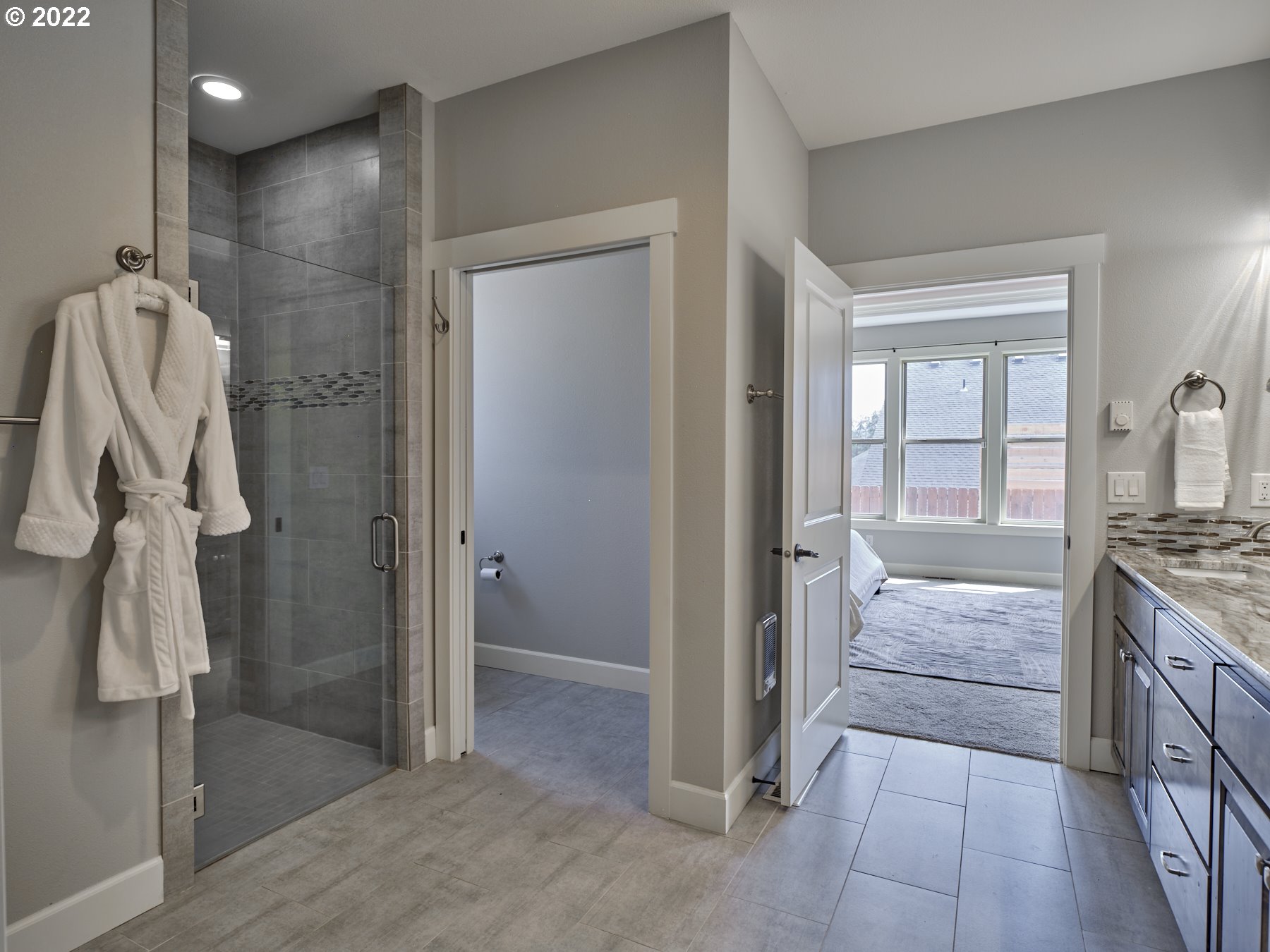 2511 Northeast 176th Street Ridgefield, WA 98642 - Photo 23 of 32 Owner's Suite Bathroom #2