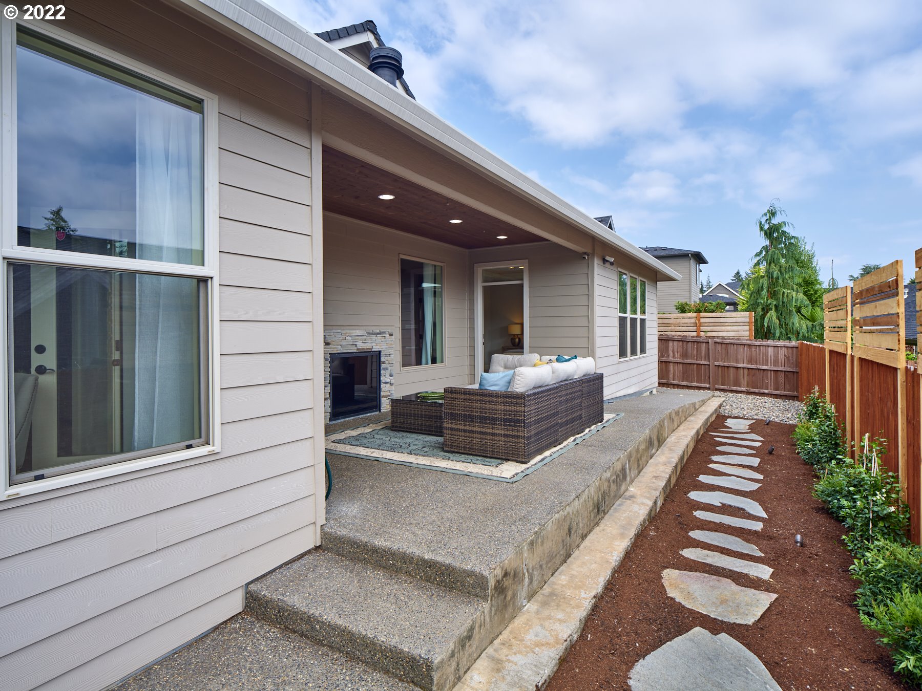 2511 Northeast 176th Street Ridgefield, WA 98642 - Photo 31 of 32 Patio