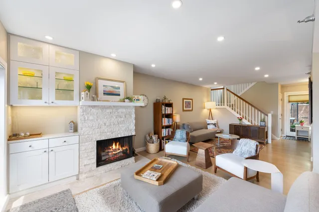 $525,000 | 110 1st Avenue Northeast, Unit F412, Minneapolis, MN 55413