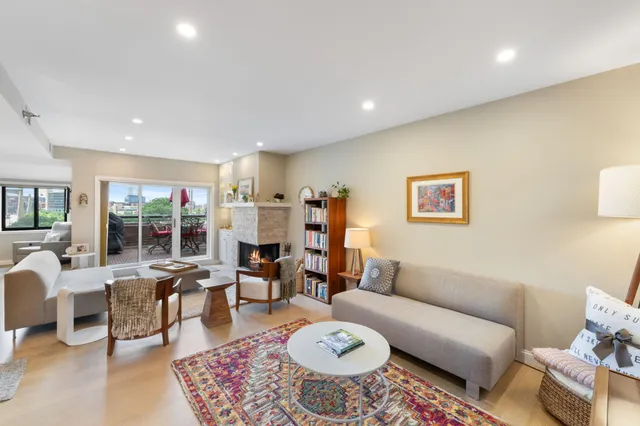 $525,000 | 110 1st Avenue Northeast, Unit F412, Minneapolis, MN 55413