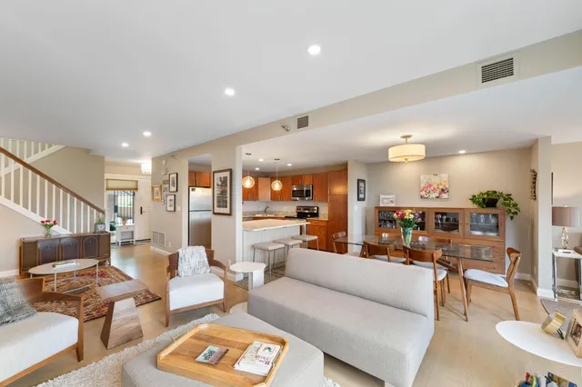 $525,000 | 110 1st Avenue Northeast, Unit F412, Minneapolis, MN 55413