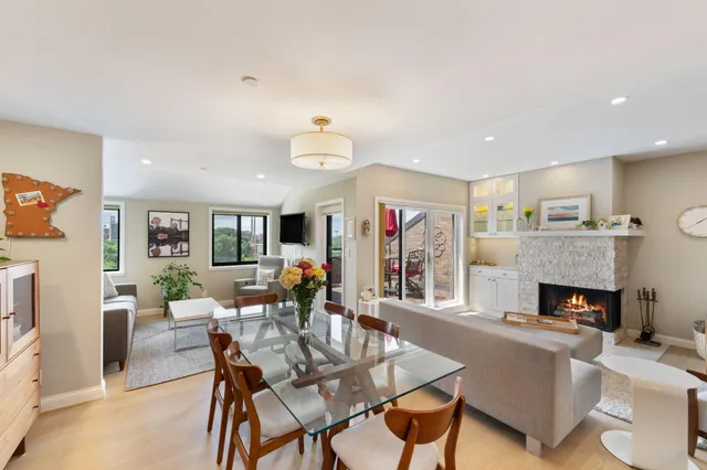 $525,000 | 110 1st Avenue Northeast, Unit F412, Minneapolis, MN 55413