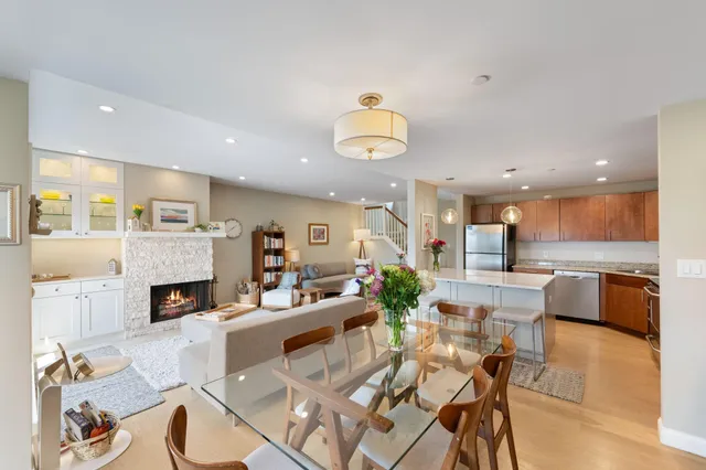 $525,000 | 110 1st Avenue Northeast, Unit F412, Minneapolis, MN 55413